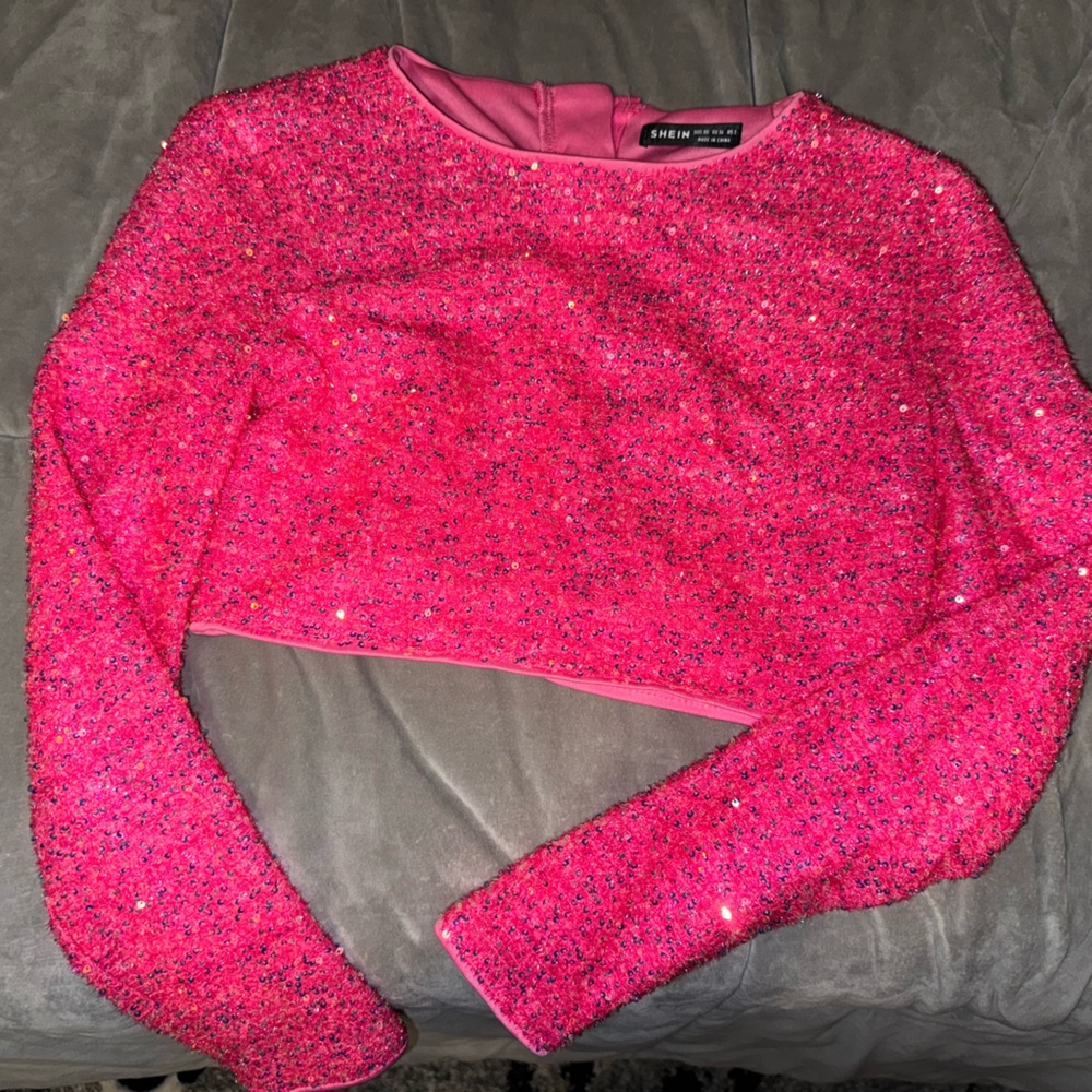 Cropped Sparkly long sleeve